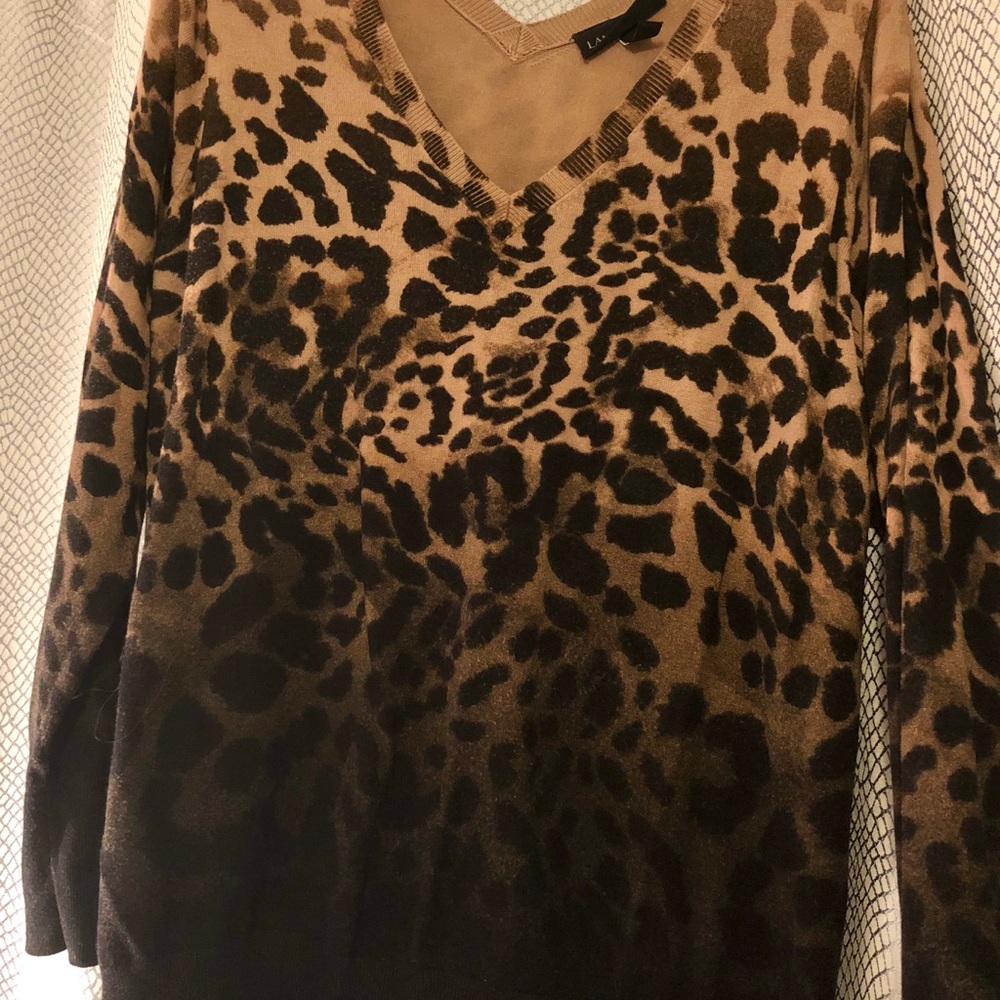 Double V-neck sweater